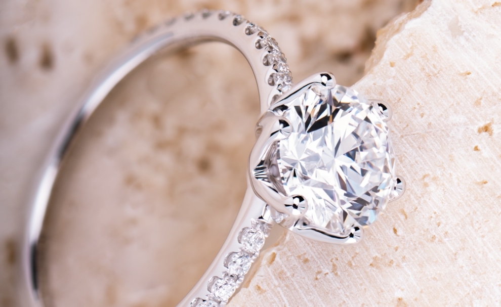 Man made diamond engagement ring Novita